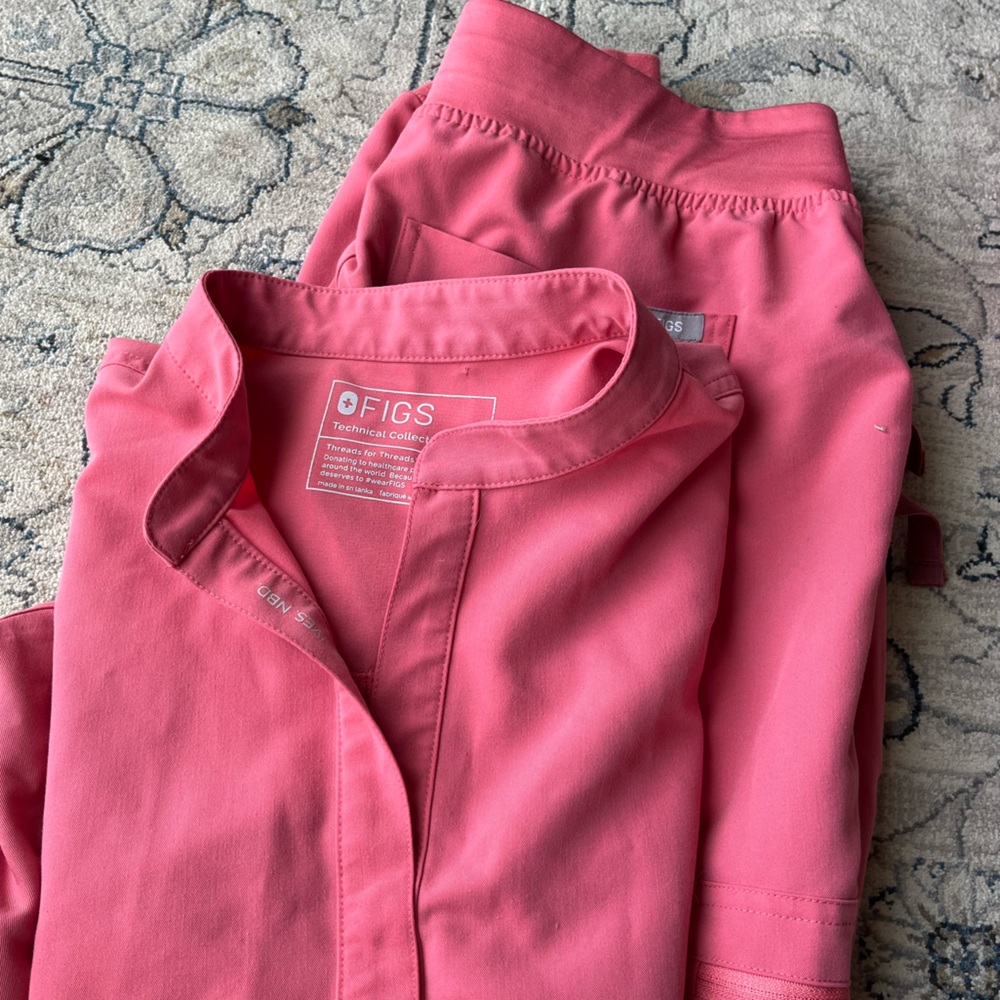 Figs Pink Scrub Top and Pants Set